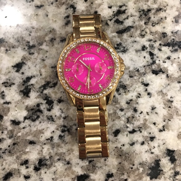 Women’s fossil watch. main image 3